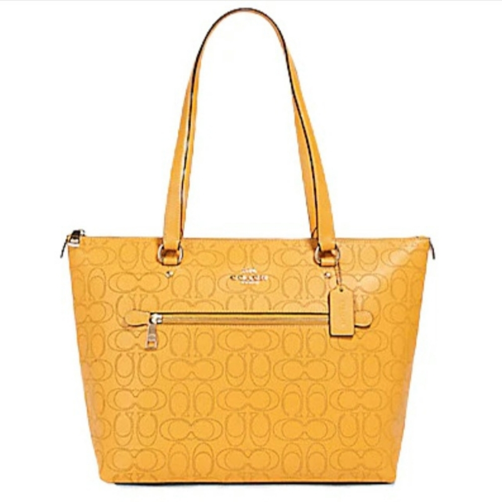 Coach Authentic Yellow Signature C Tote Bag  Leather Shoulder Purse  Zip Pocket